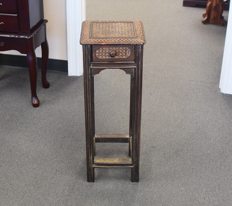 Accent Table